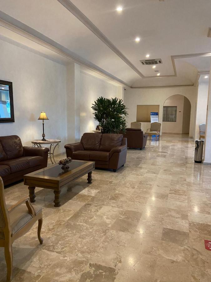 Best Western Centro Cadereyta Cadereyta Jiménez Екстериор снимка