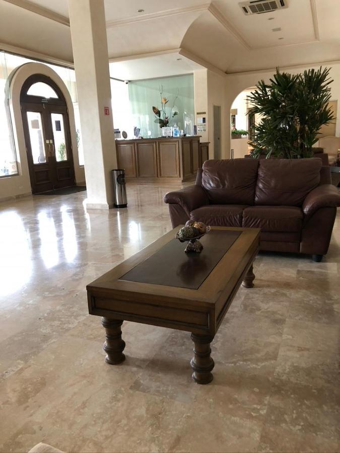 Best Western Centro Cadereyta Cadereyta Jiménez Екстериор снимка