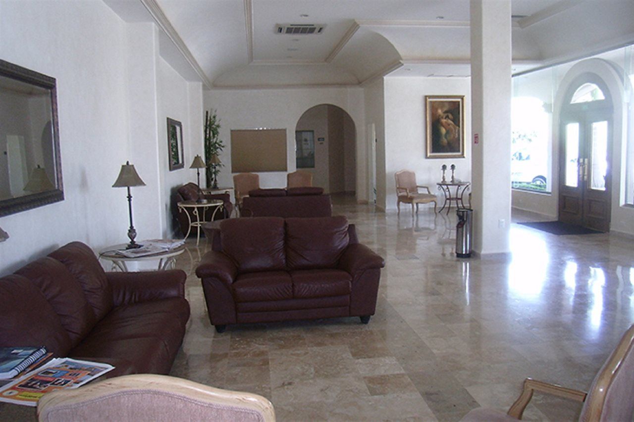 Best Western Centro Cadereyta Cadereyta Jiménez Екстериор снимка